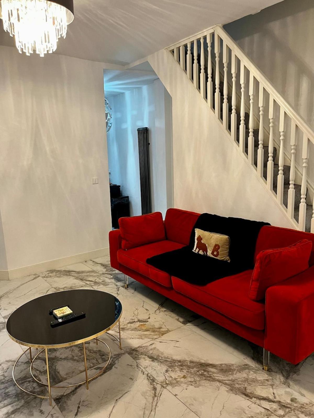 The 3-bed Luxe Sanctuary - Free Parking & Office