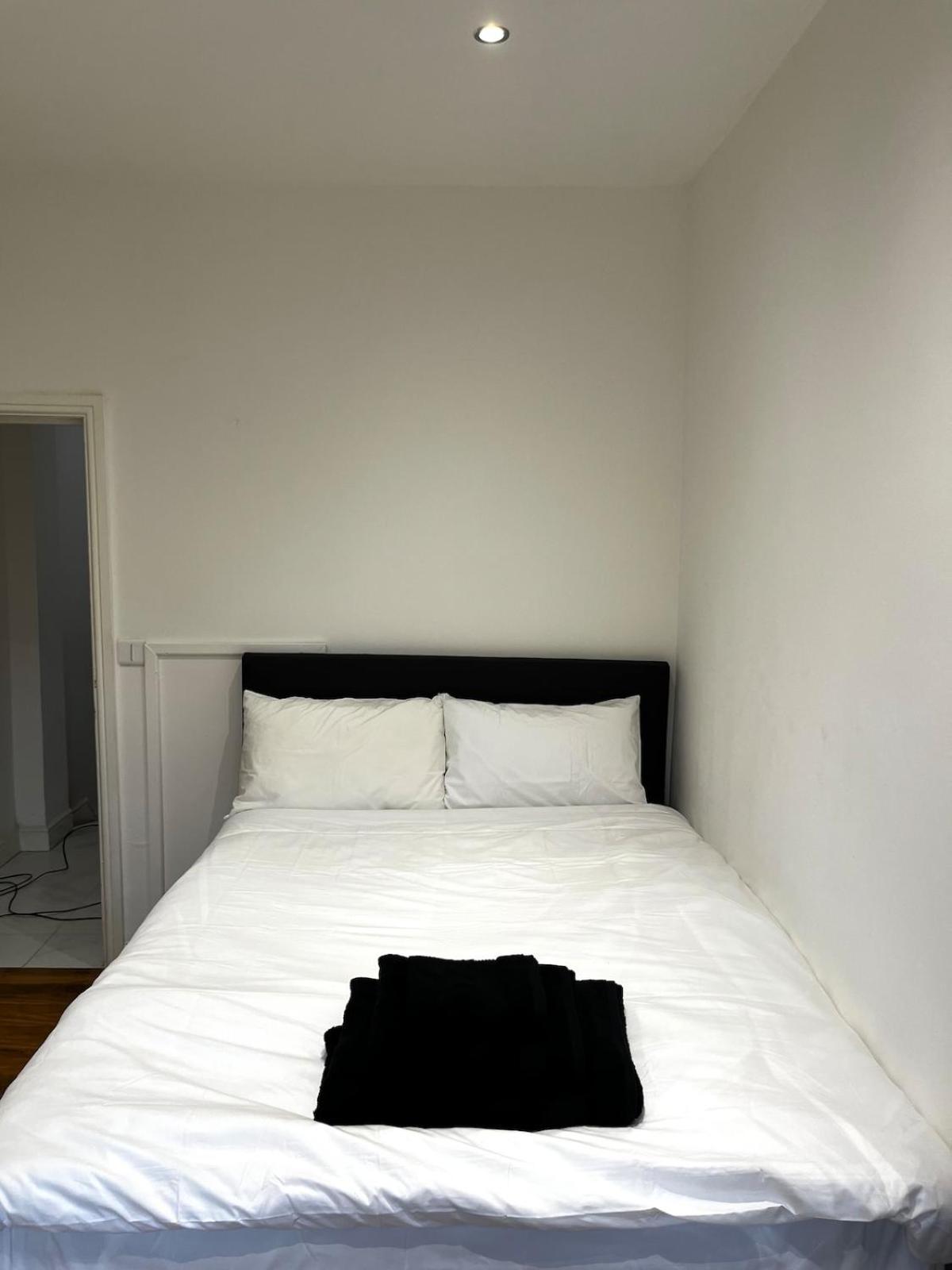 Holiday home The 3-bed Luxe Sanctuary - Free Parking & Office Manchester