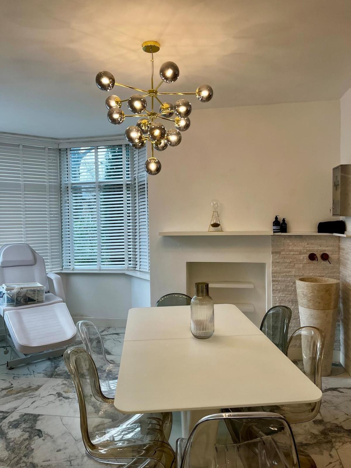 The 3-bed Luxe Sanctuary - Free Parking & Office