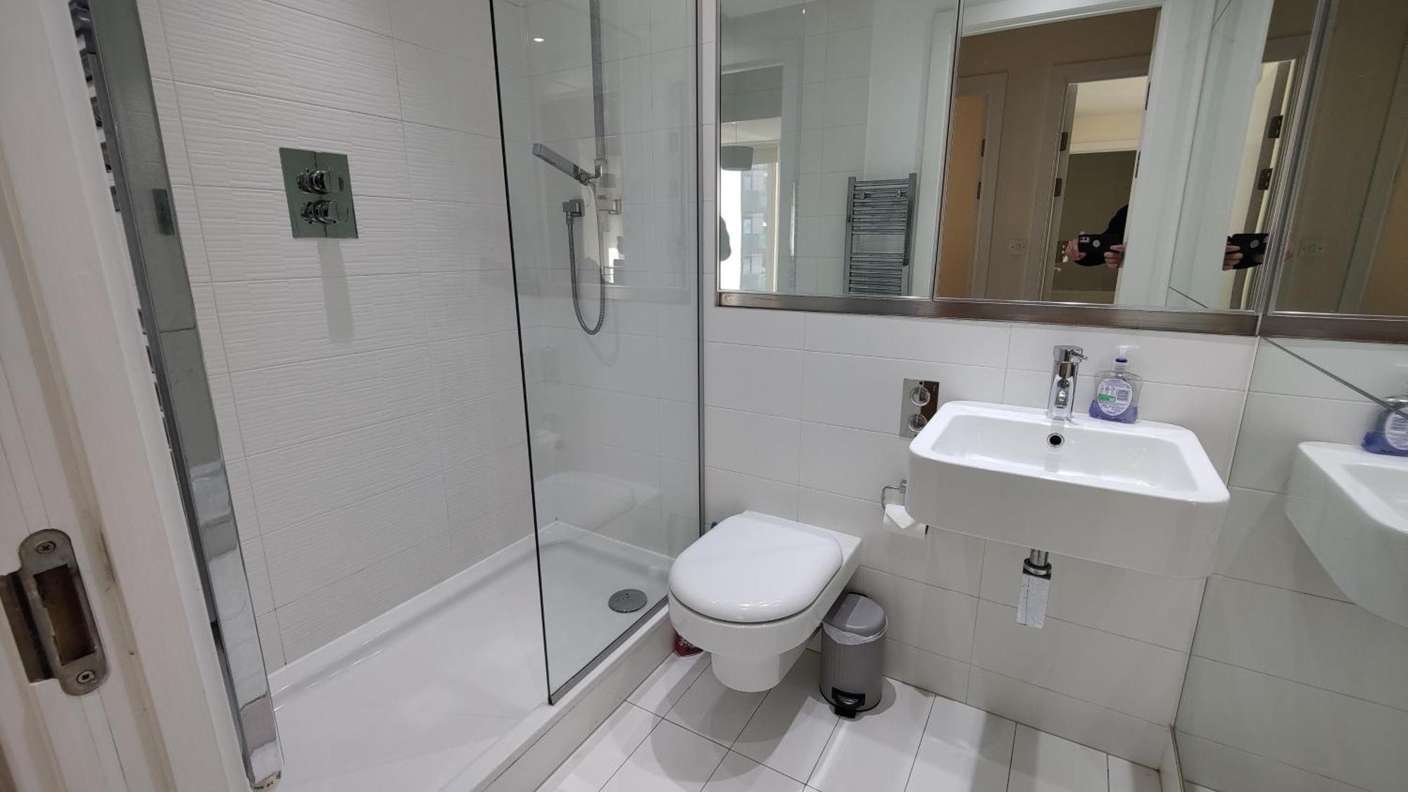 Greater Centre - Blackfriars Apartment