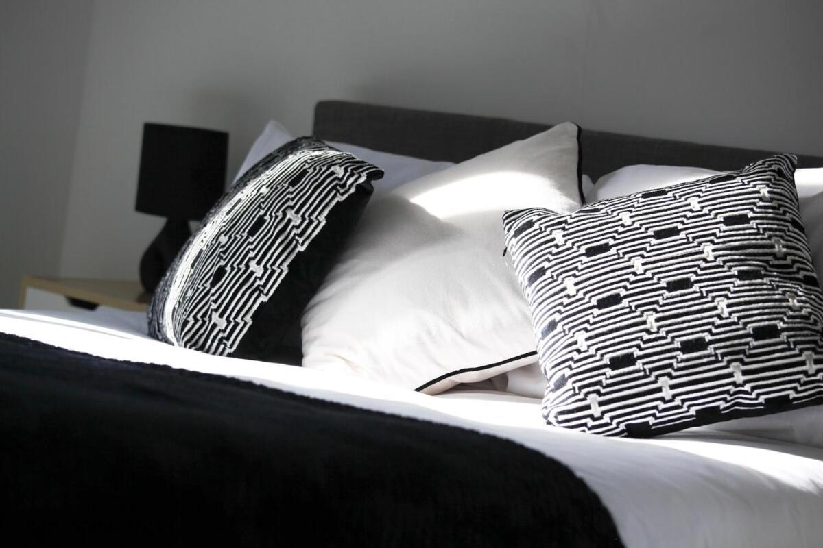 The Obsidian - 1 Bdr Flat * Manchester