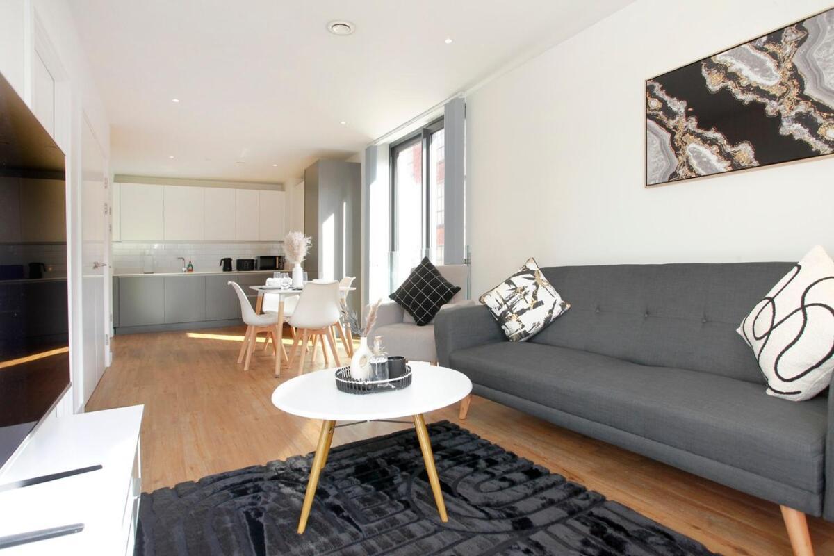 The Obsidian - 1 Bdr Flat Apartment Manchester