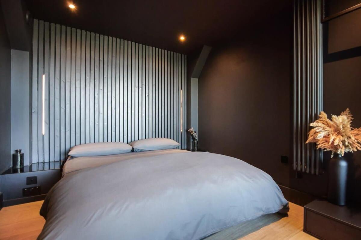 Noir By The Heim Residences * Manchester