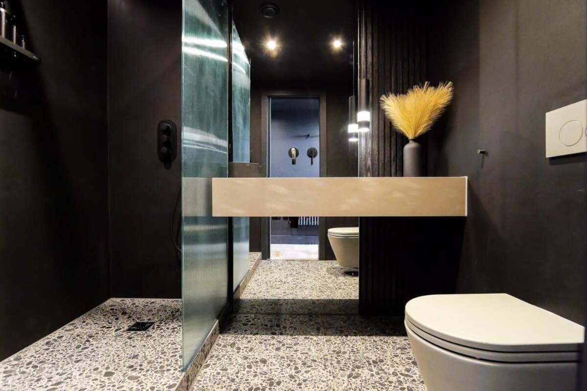 Apartment Noir By The Heim Residences *