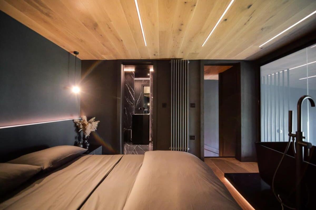Noir By The Heim Residences Apartment Manchester