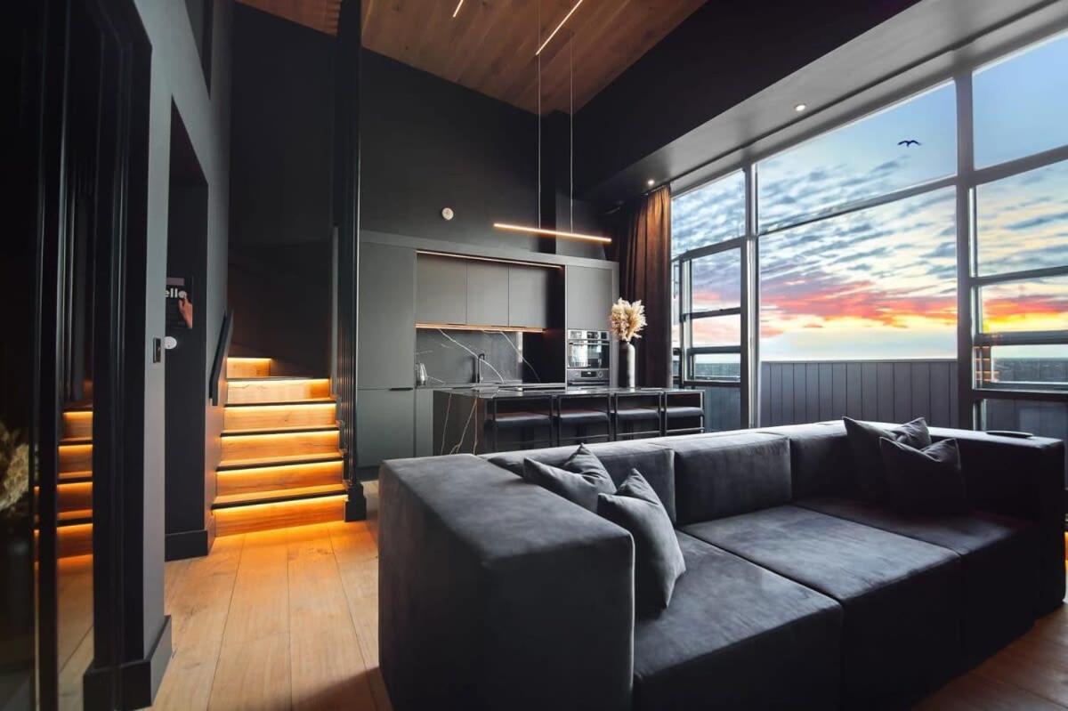 Noir By The Heim Residences