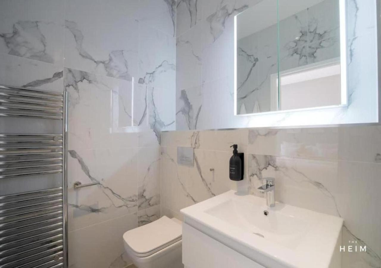 Apartment Aria At The Heim Residences Manchester