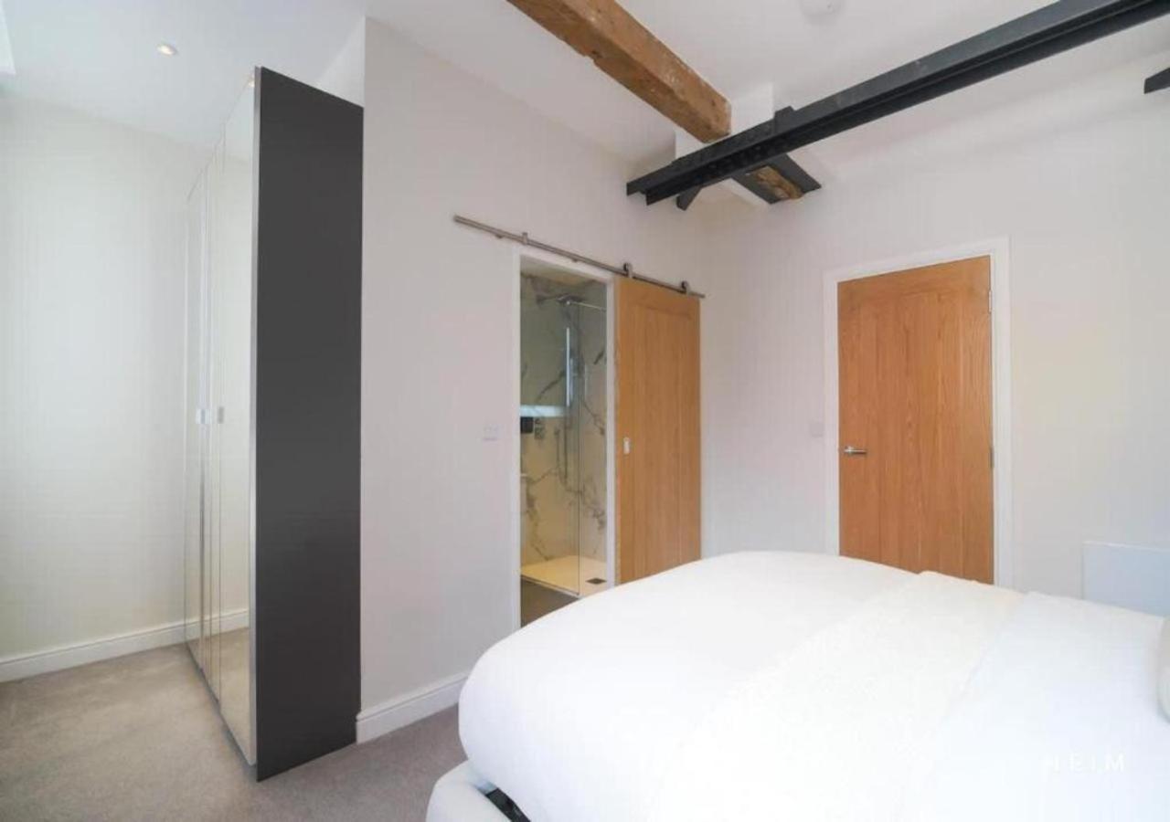 Apartment Aria At The Heim Residences