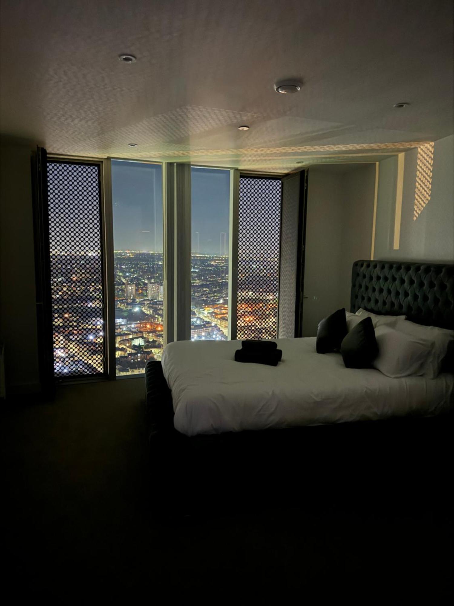Apartment 3 Bedroom Penthouse In The City Centre Deansgate New Build High Floor