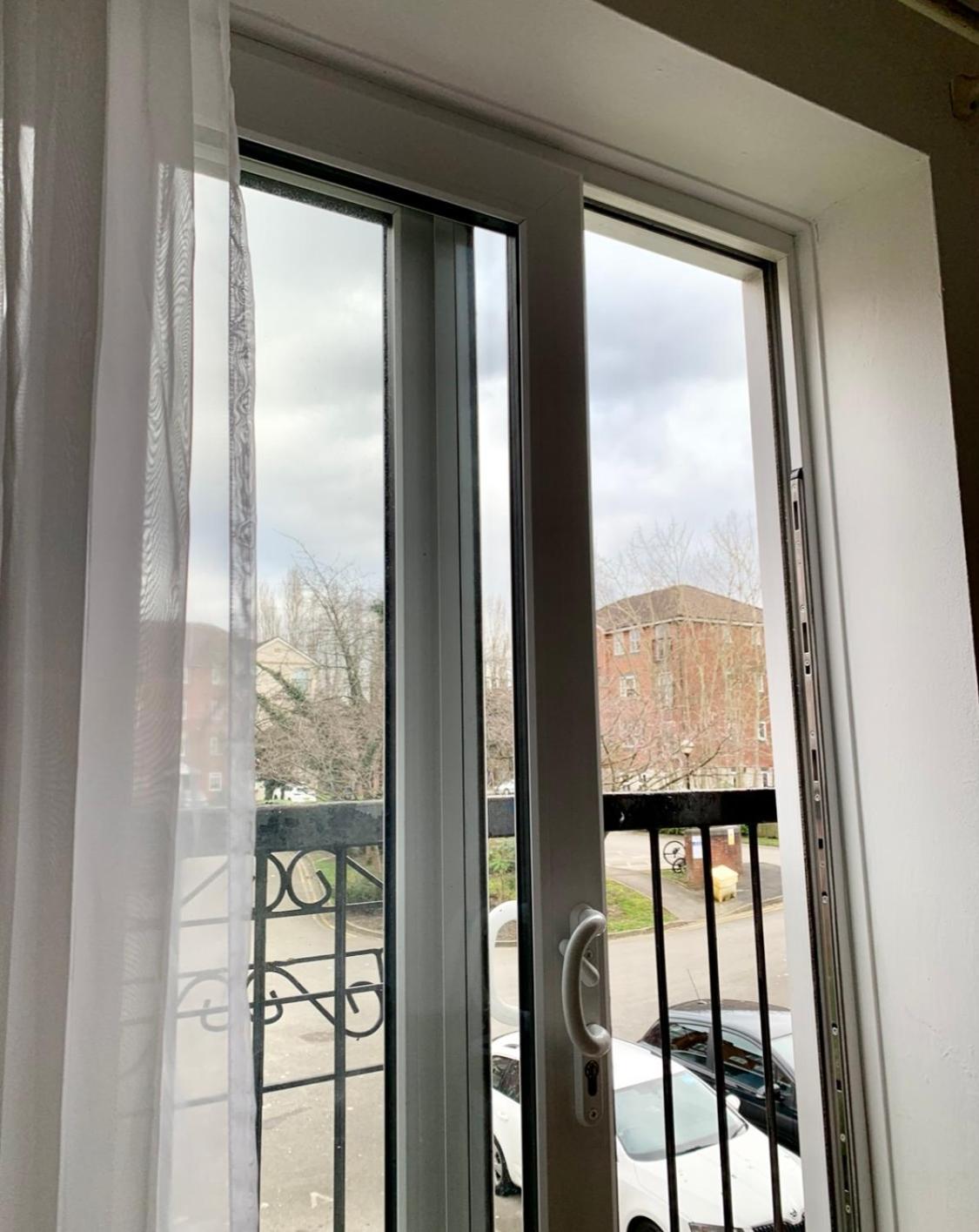Apartment Stylish 2 Bed Centre *
