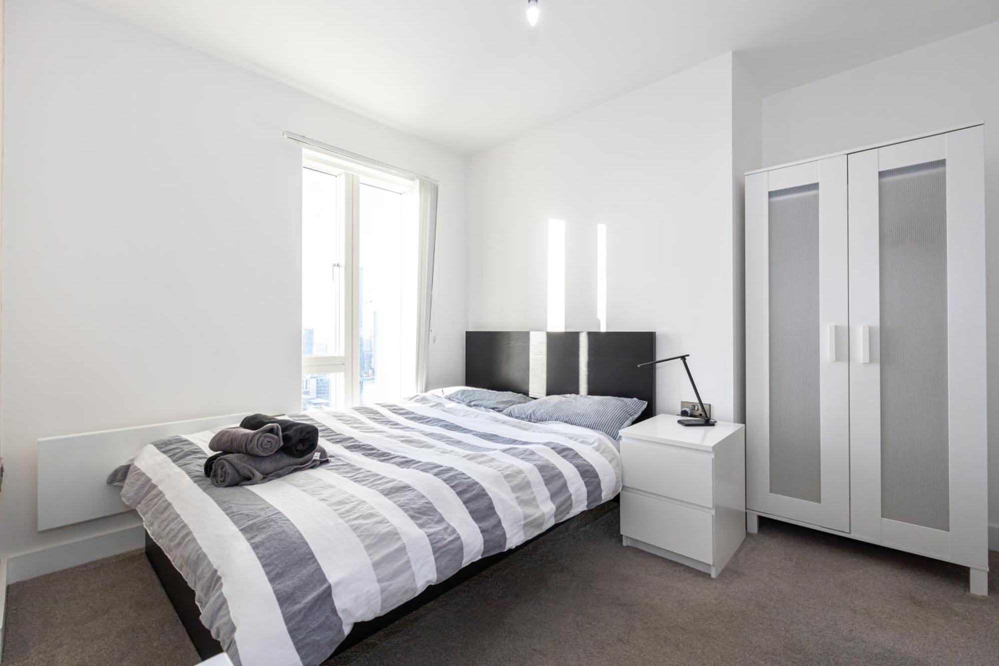 2 Bed Flat In Centre Near Oxford Road O2 Ritz