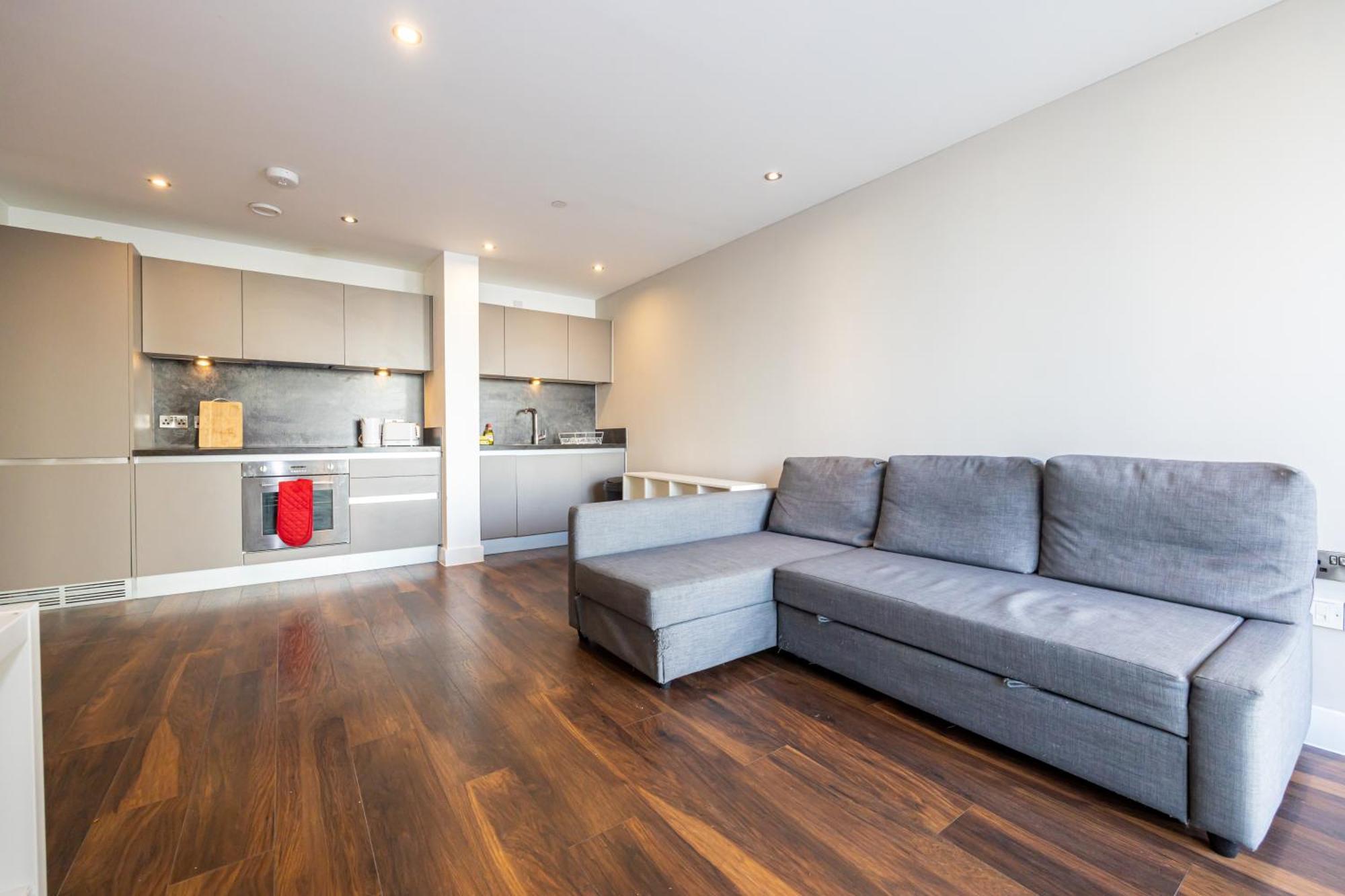 2 Bed Flat In Centre Near Oxford Road O2 Ritz Manchester