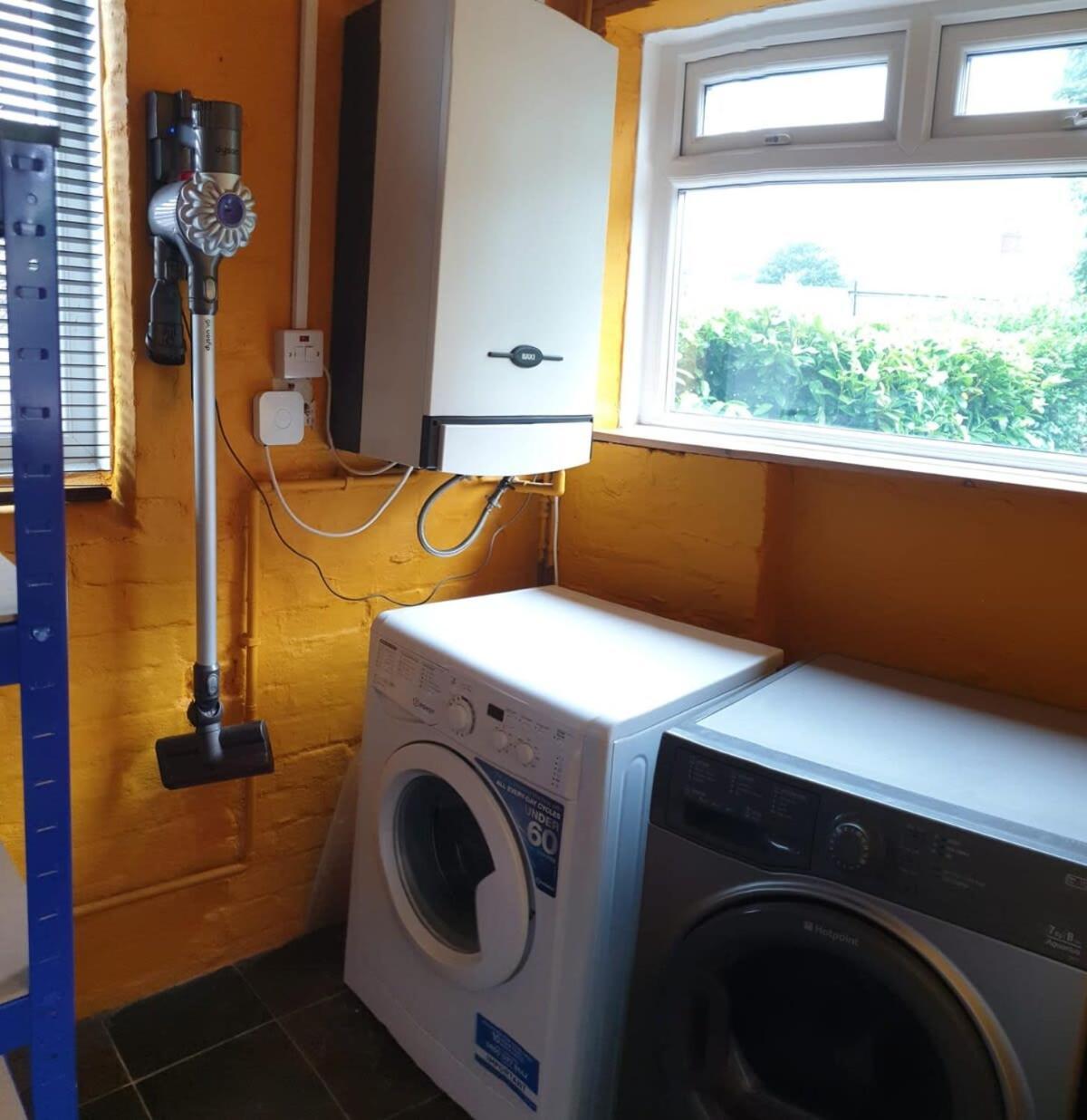 Free Parking House In Middleton By Superhost * Manchester