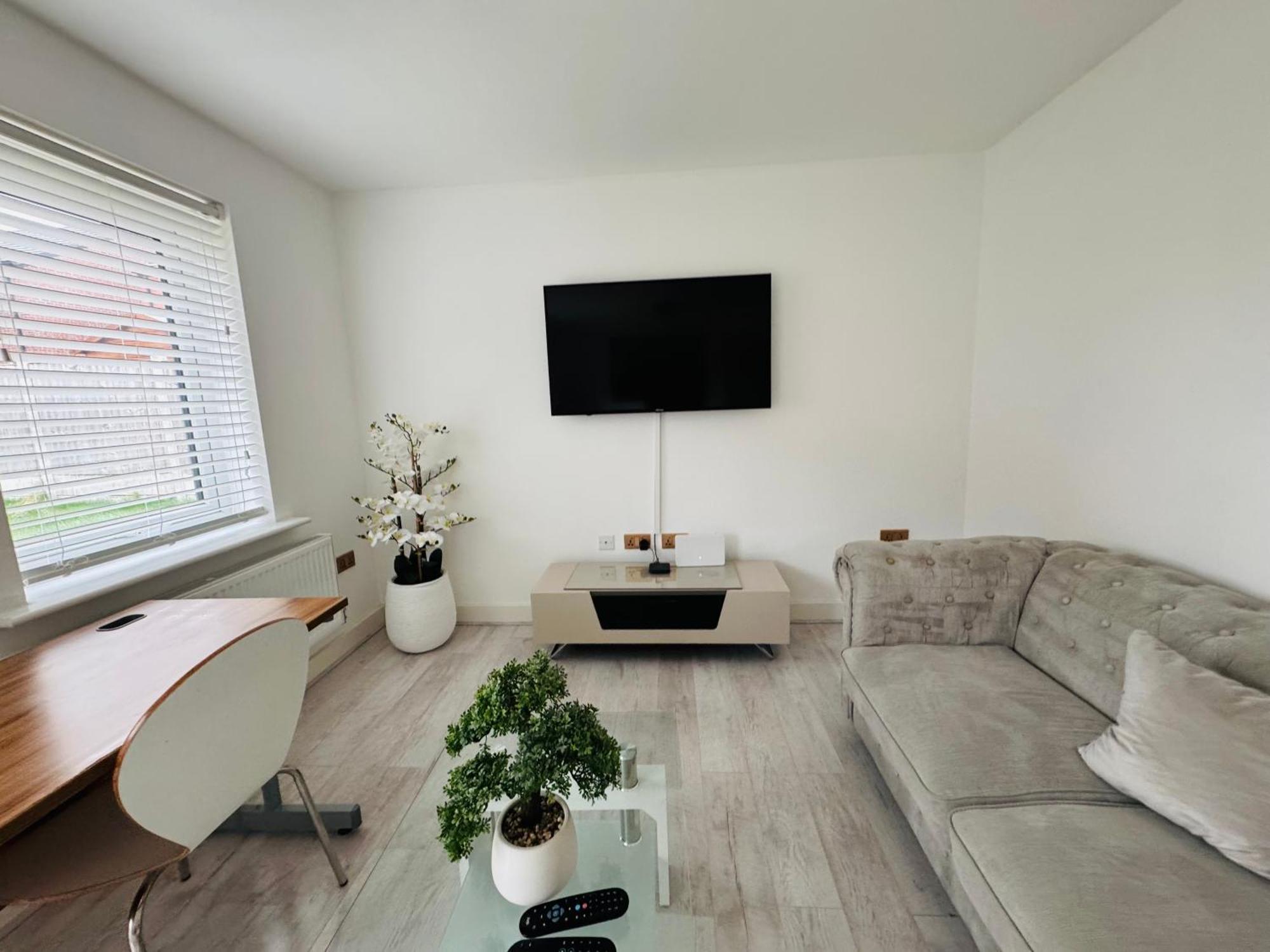 Homestay Modern New Built Kingsize Ensuite *