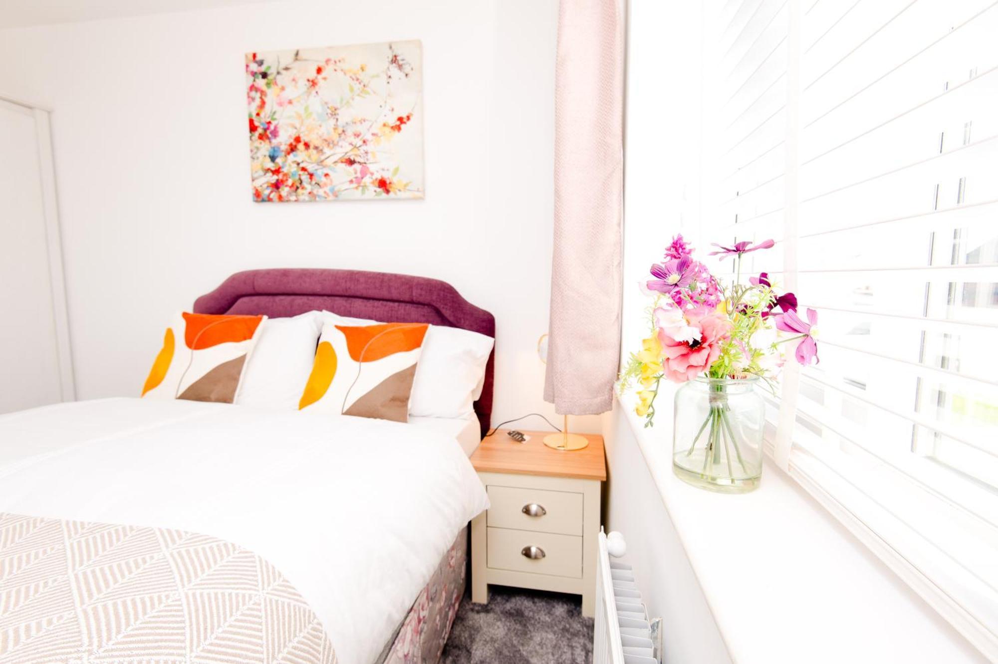 Cityside Deluxe - 3 Bedroom House Great For Family With Free Parking & Garden Apartment Manchester