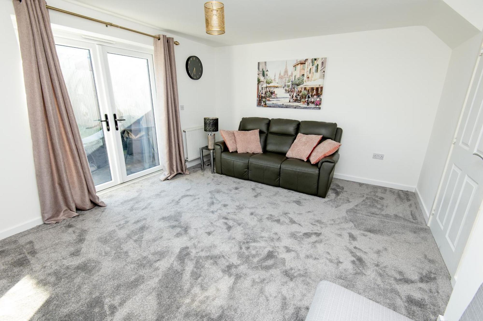 Apartment Cityside Deluxe - 3 Bedroom House Great For Family With Free Parking & Garden