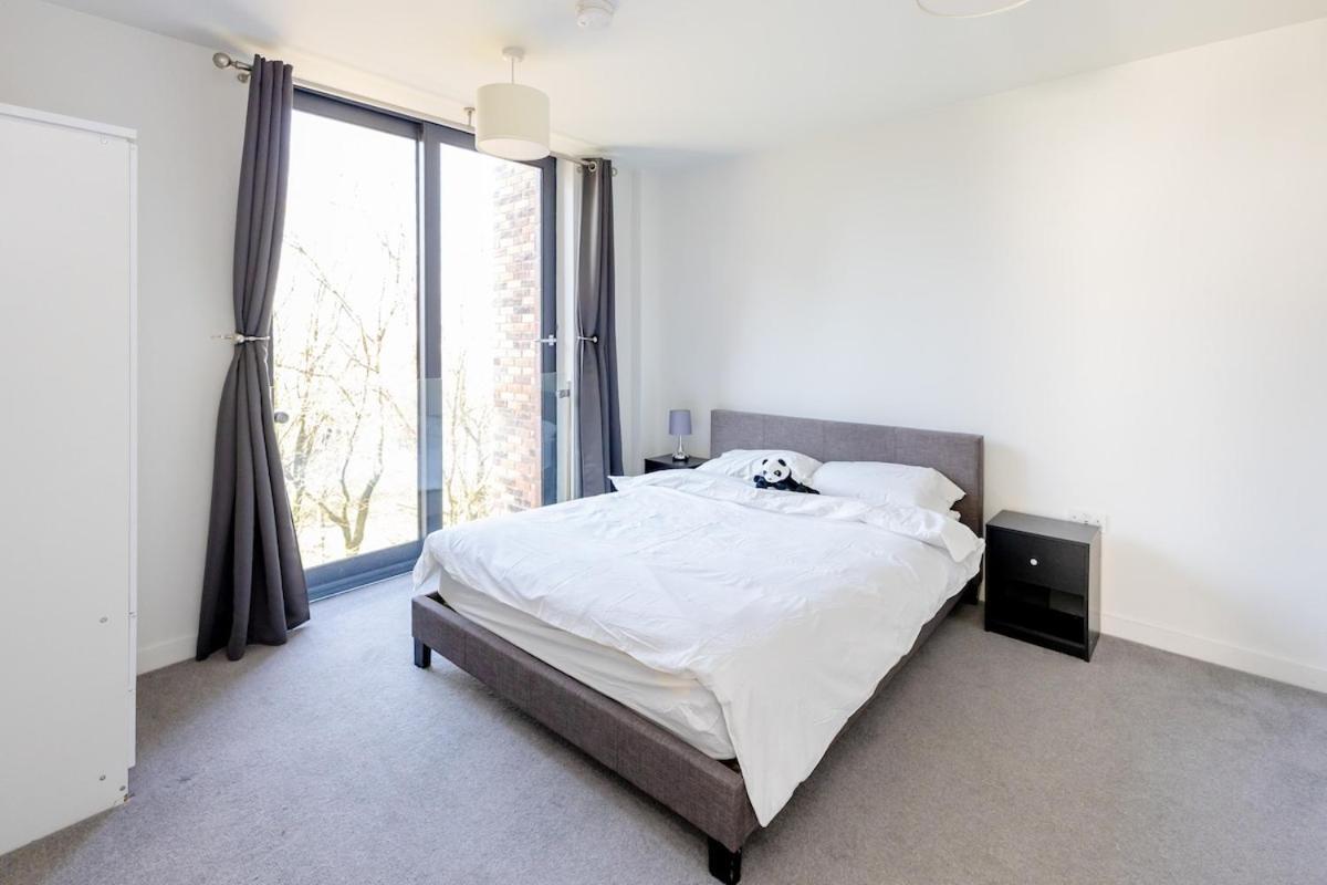 Apartment Park View 3 Bed Ensuite Only 5 Min Walk To Arndale Manchester