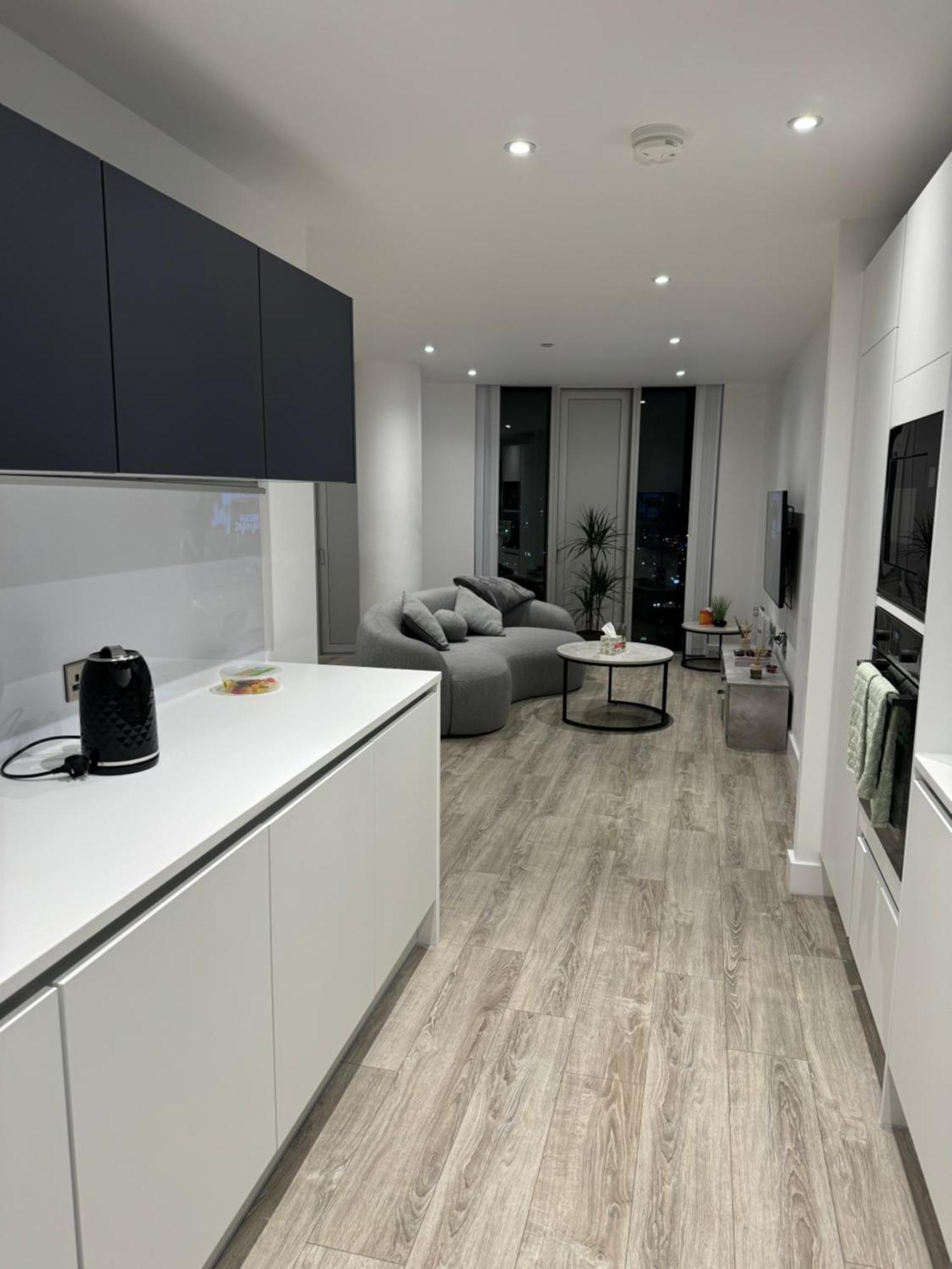 3 Bedroom Penthouse In The City Centre Deansgate New Build High Floor * Manchester