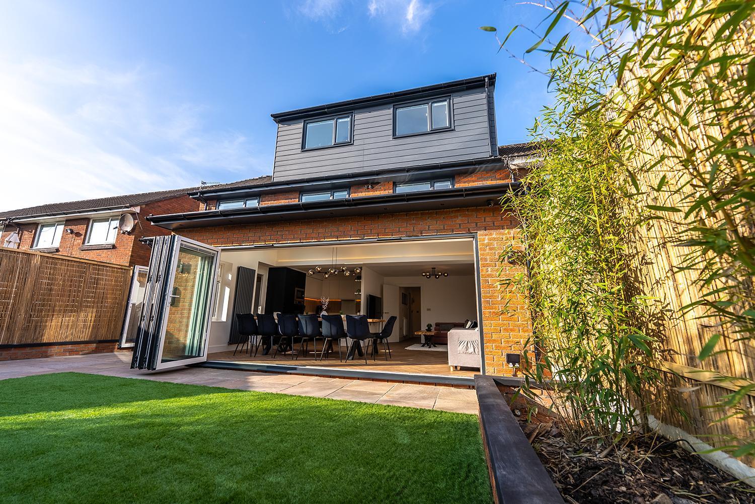 Luxury 8 Bed