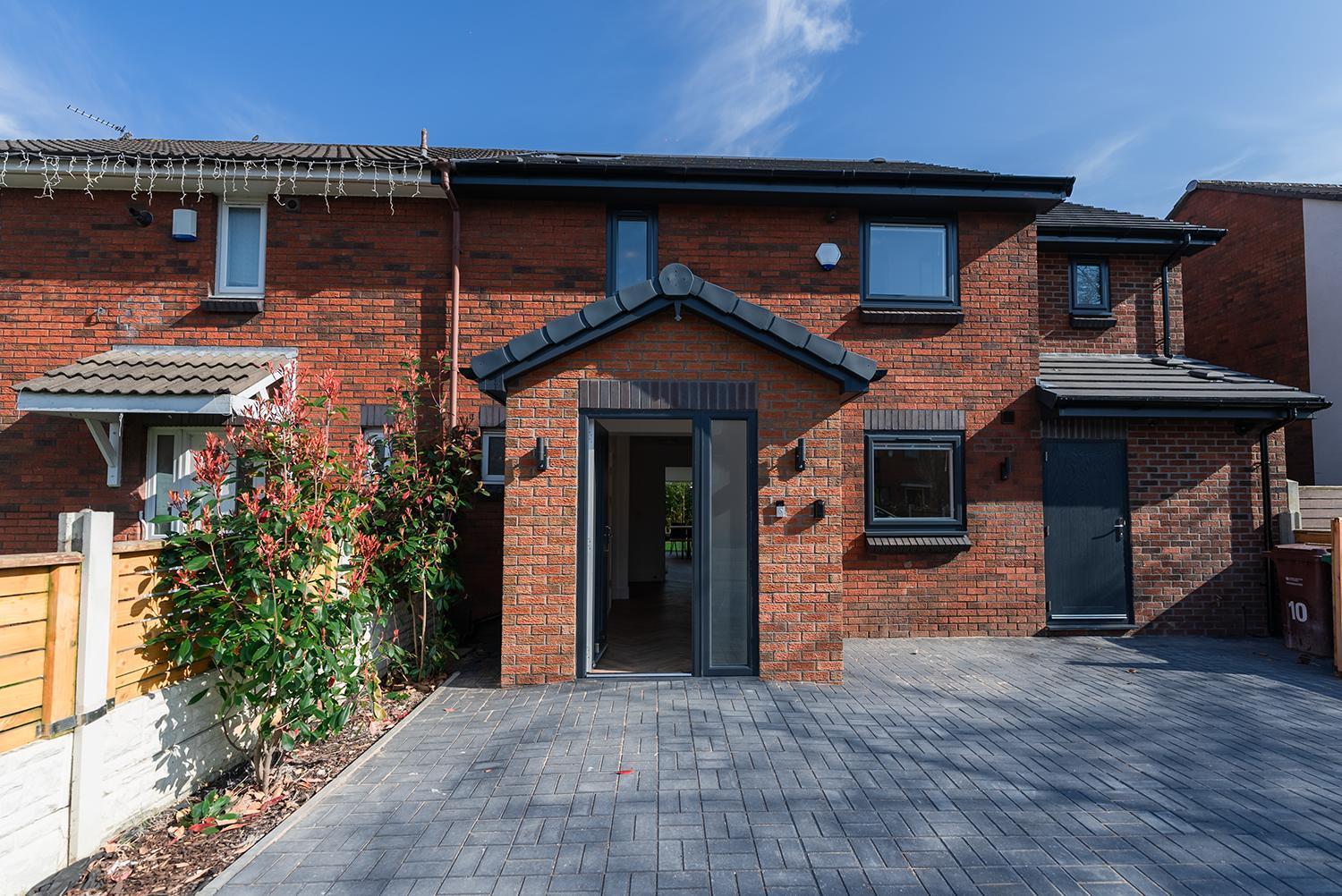 Luxury 8 Bed Holiday home *