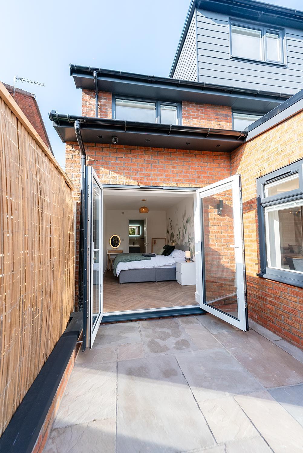Luxury 8 Bed * Manchester