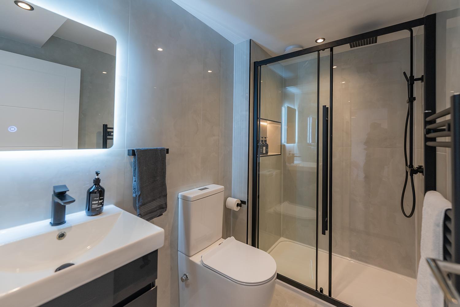 Luxury 8 Bed Manchester