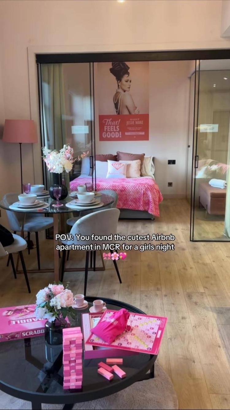 Pretty Pink Posh Penthouse *