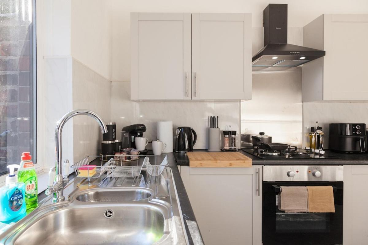 Professional In Holiday home *