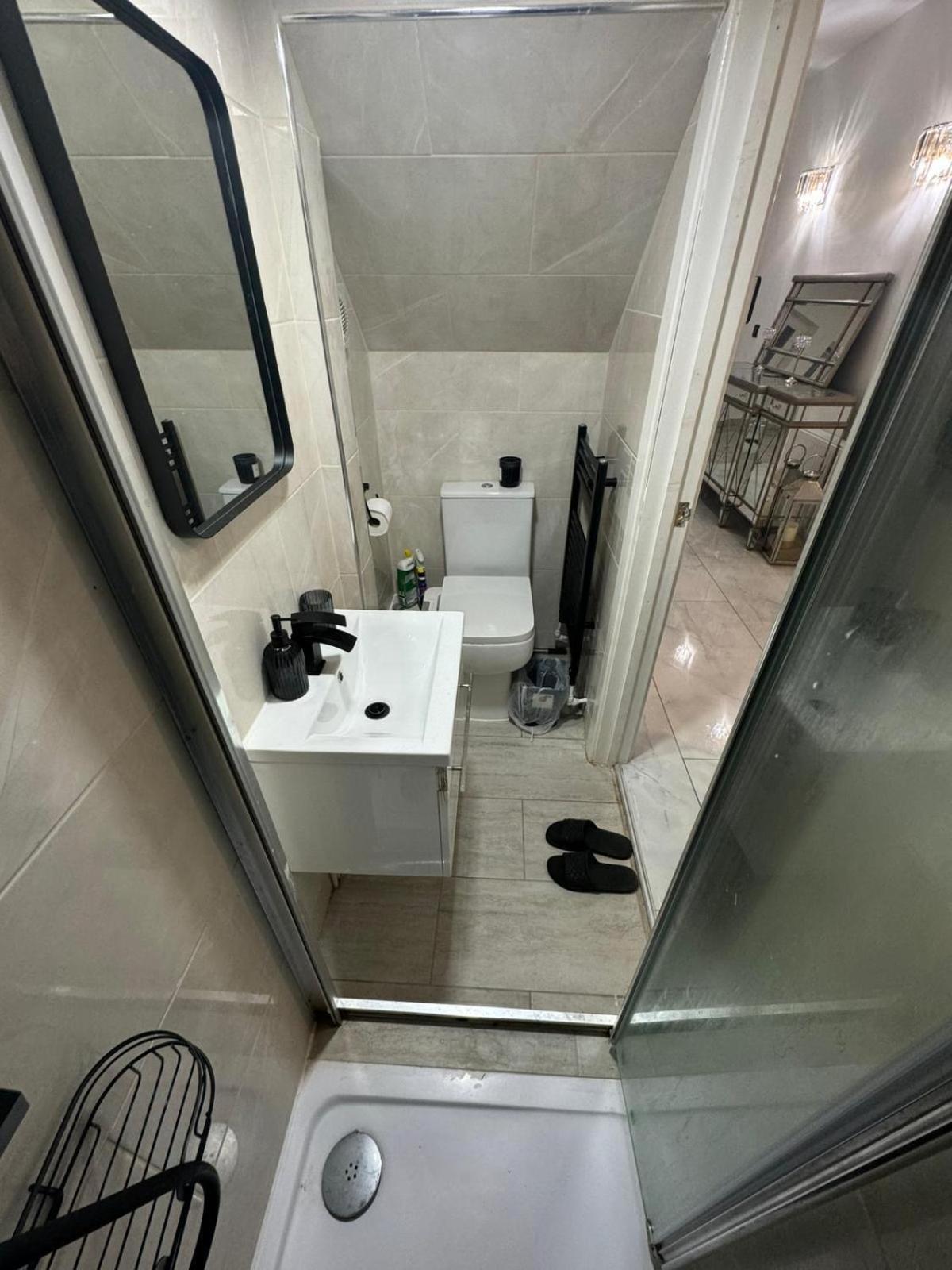 Homestay Elegant Estates Humble Abode 6 *