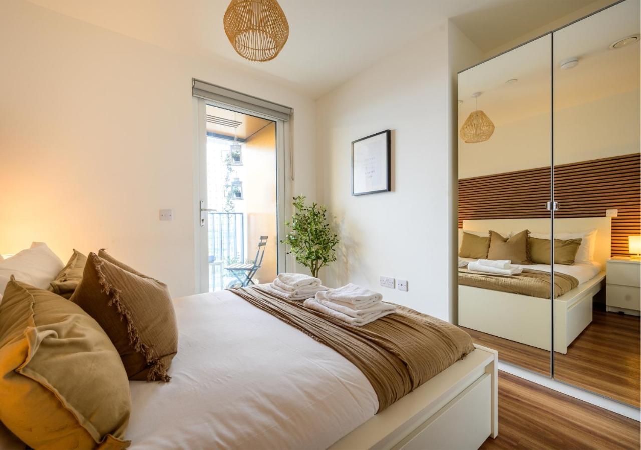 2-bedroom At Vibrant Salford Quays