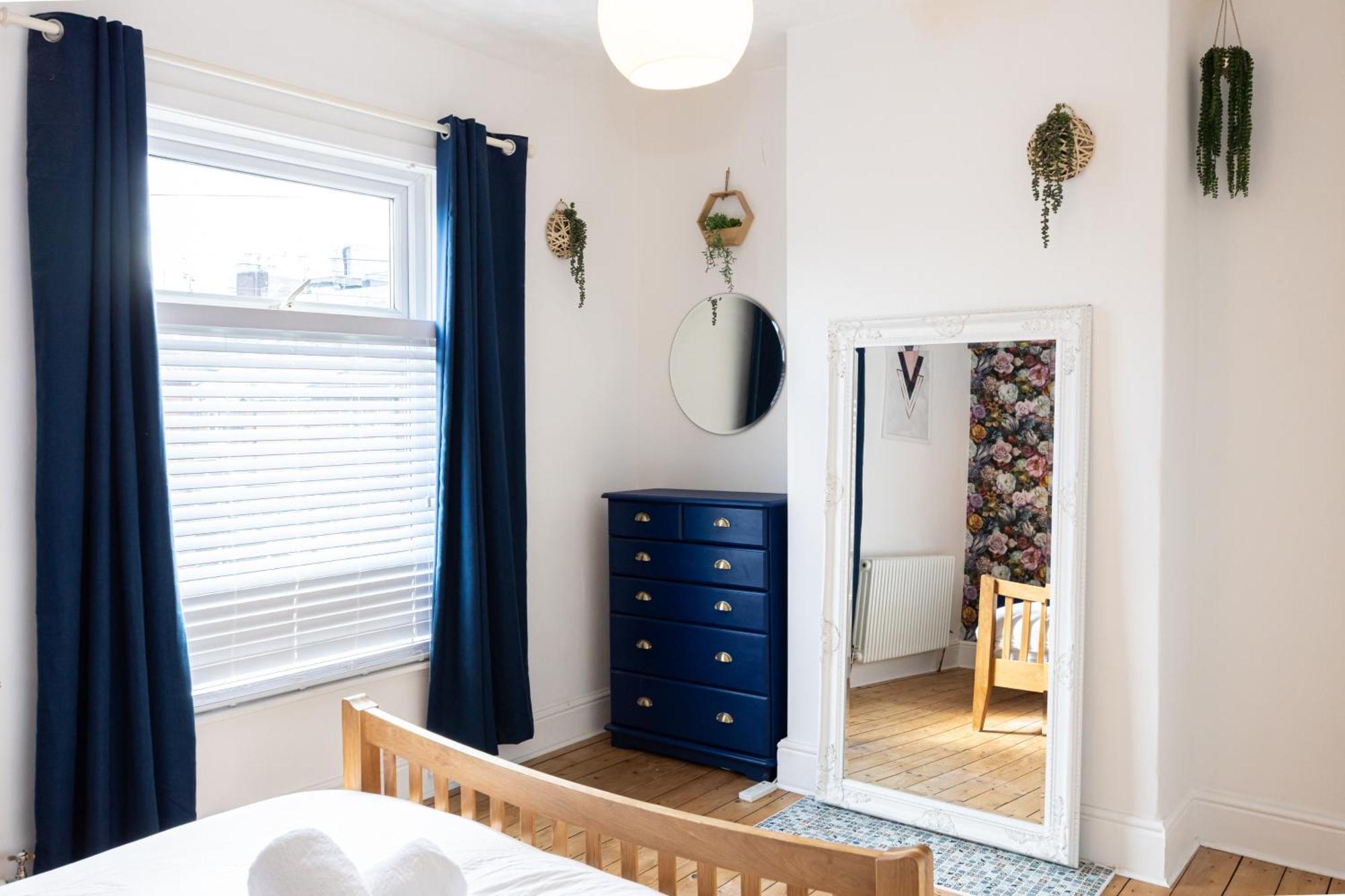 Winslow House- Close To Stadium & Free Parking *