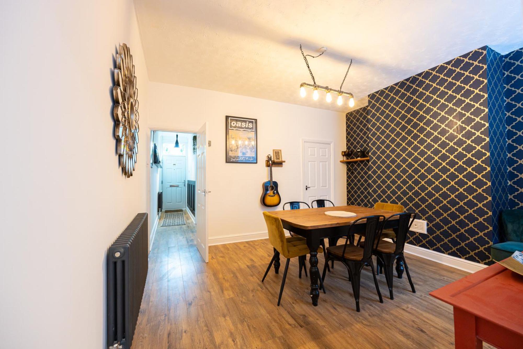 Holiday home Winslow House- Close To Stadium & Free Parking Manchester