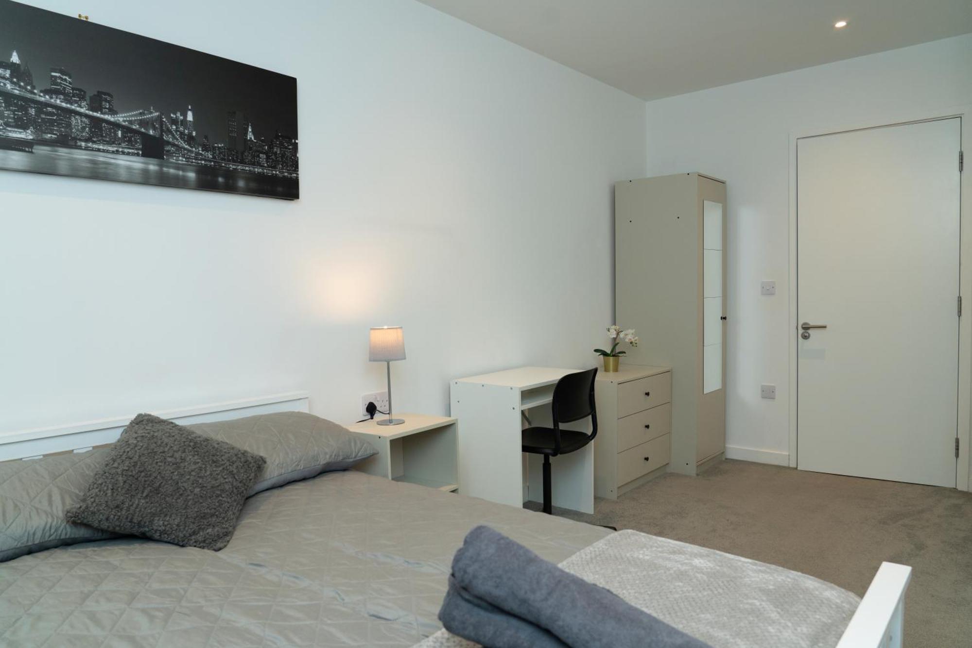 X2 Bed&bath Trafford Apt-mediacityuk -old Trafford *