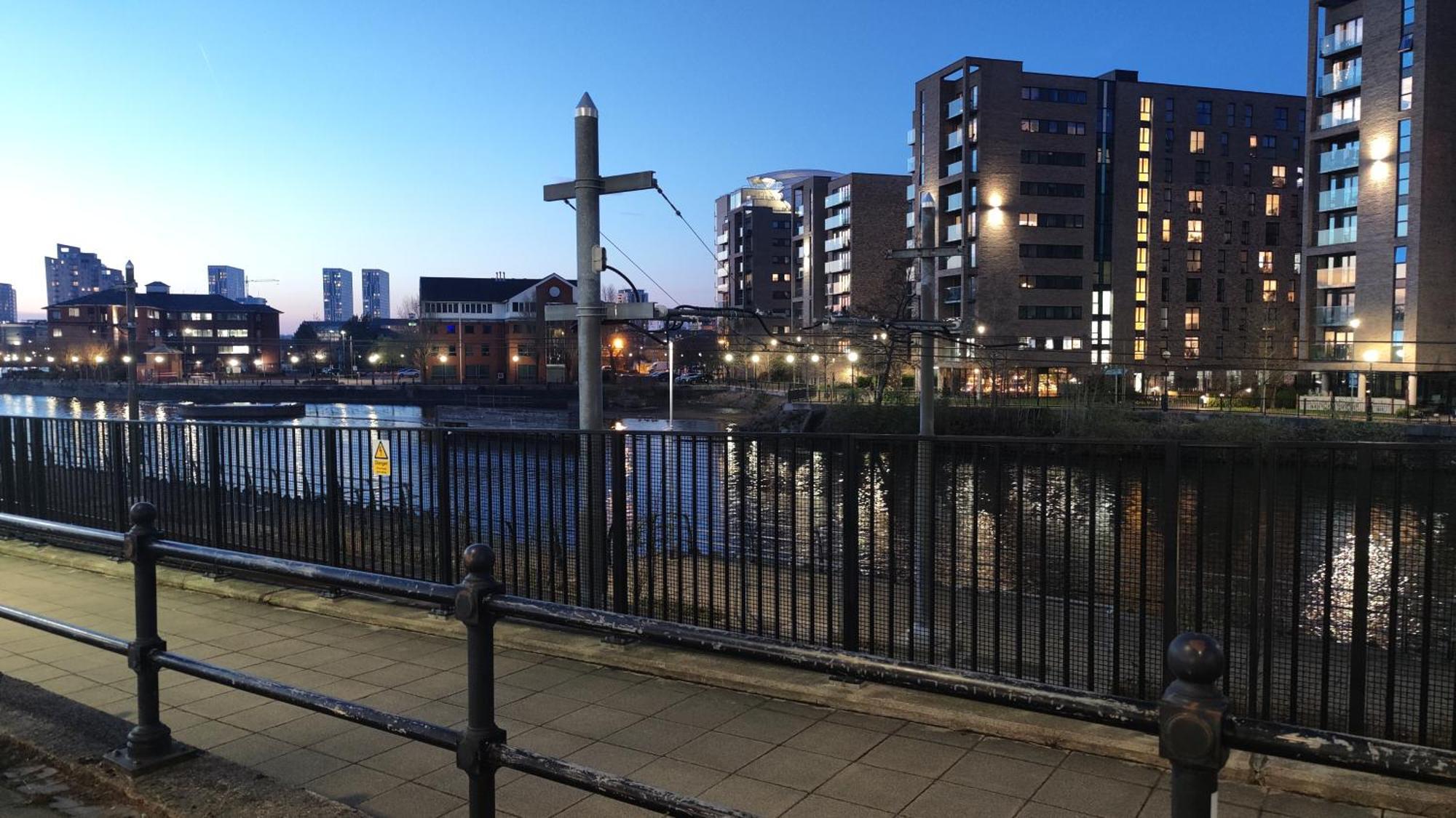 Apartment Skyline - Near Media & United, Victoria Warehouse
