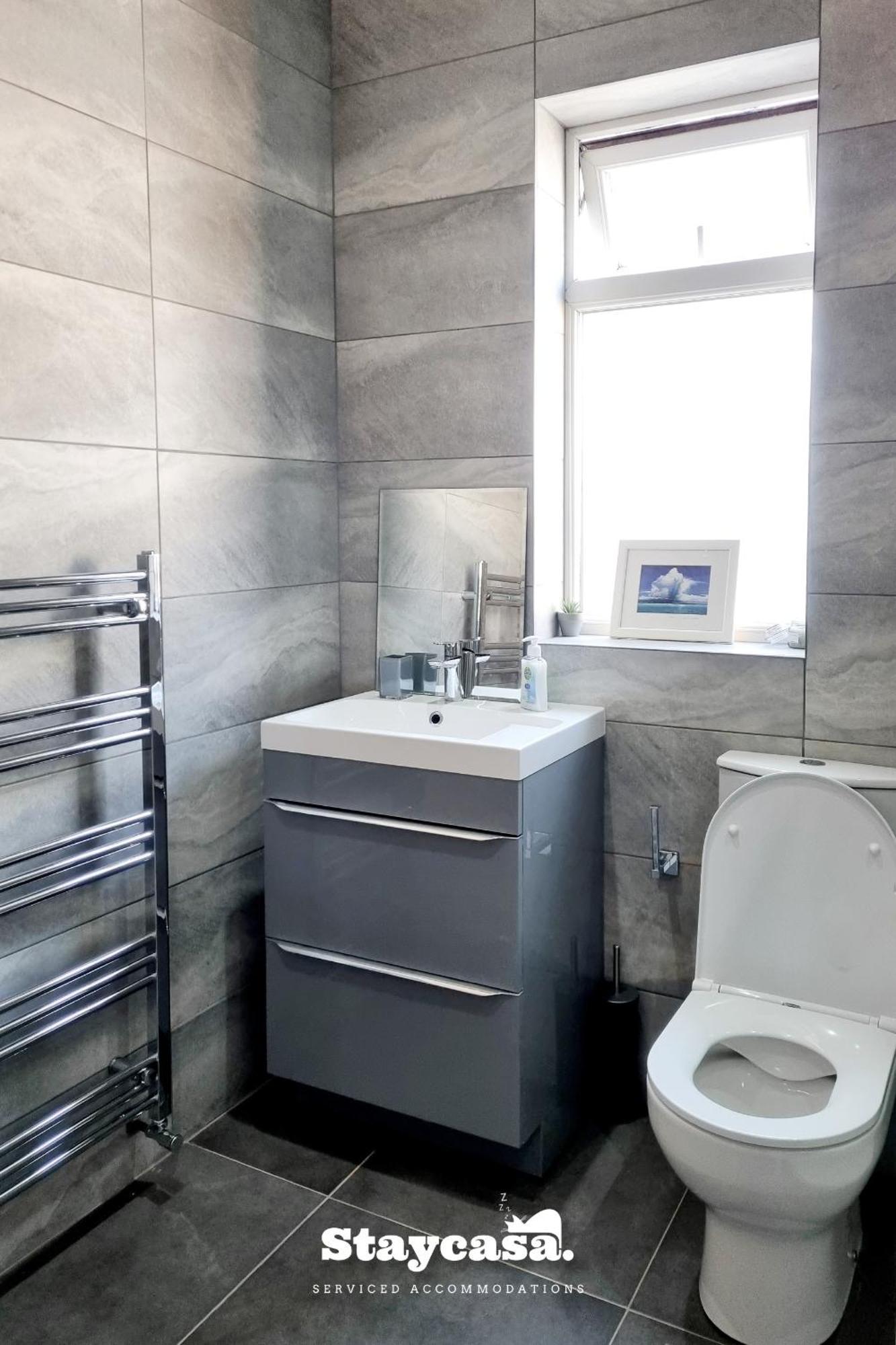 Cowesby Co-Living - Private Room Self-Cater Manchester