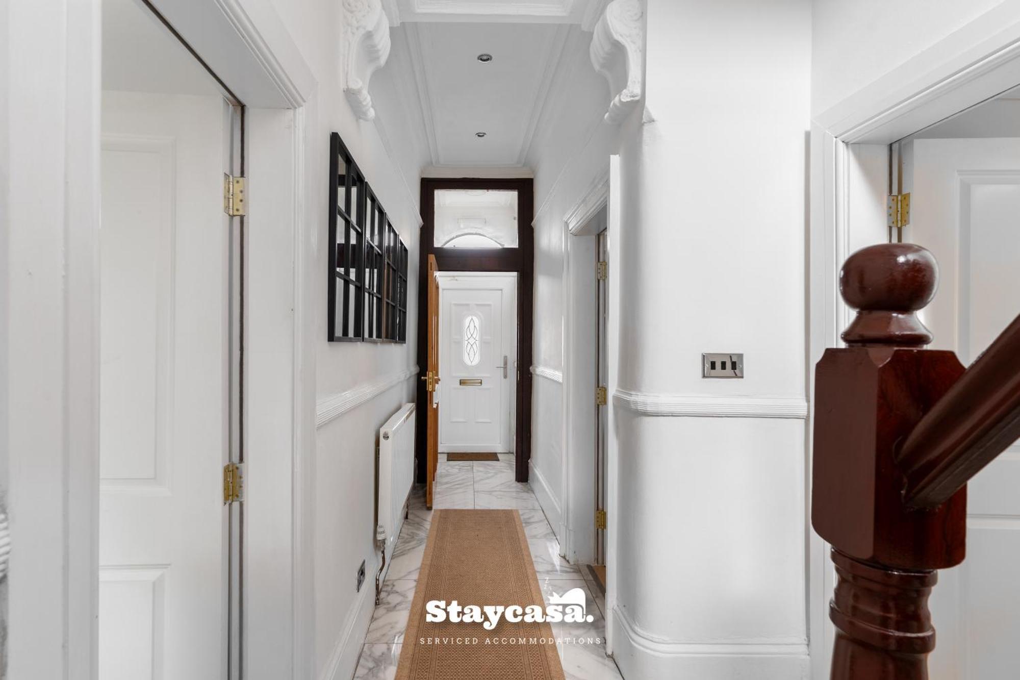 Longsight Luxury 5br Free Parking Sleeps 12! *