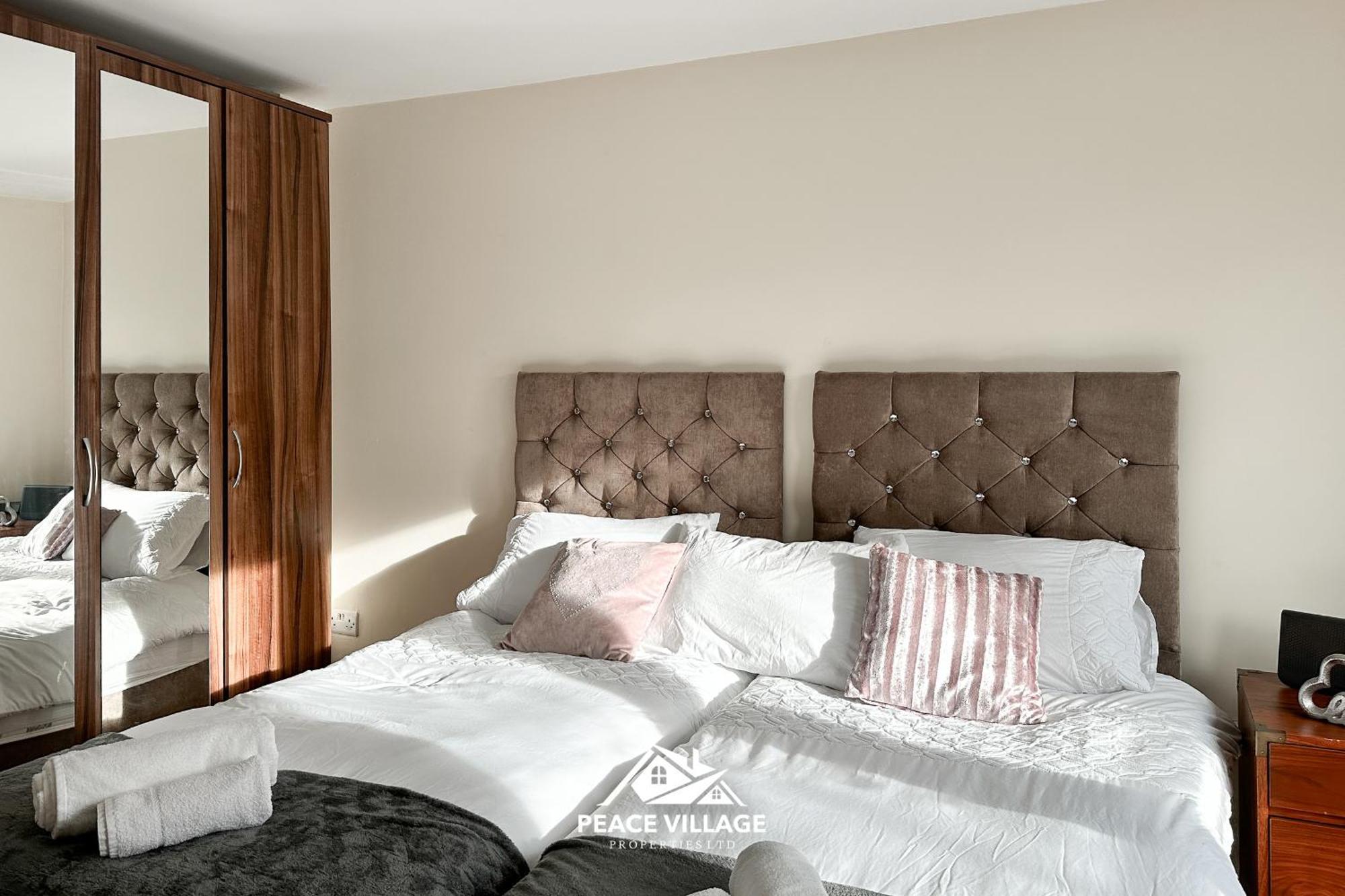 Ashton Co-Living - Private Room Self-Cater