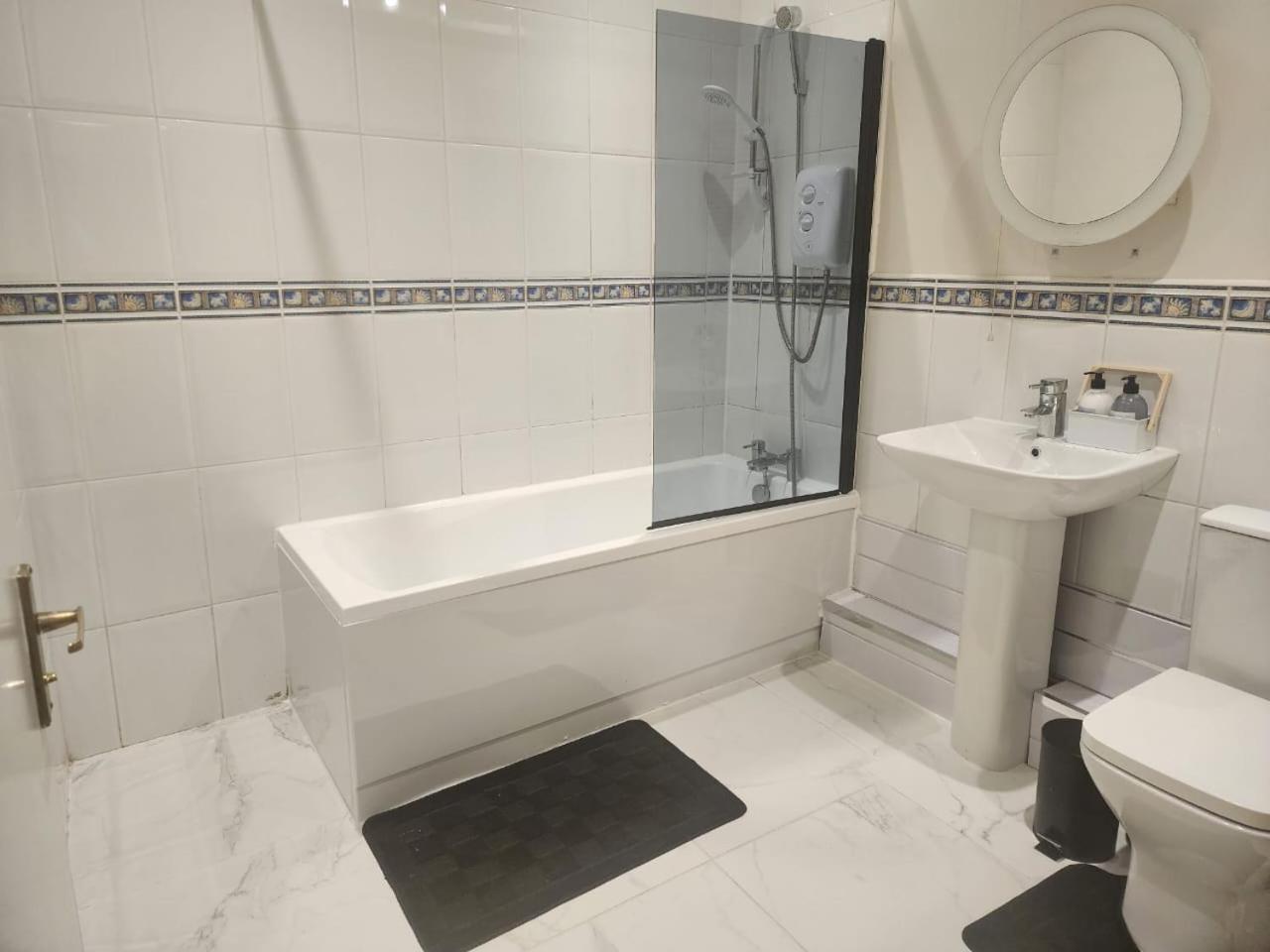 A Delightful Flat In Manchester. Apartment