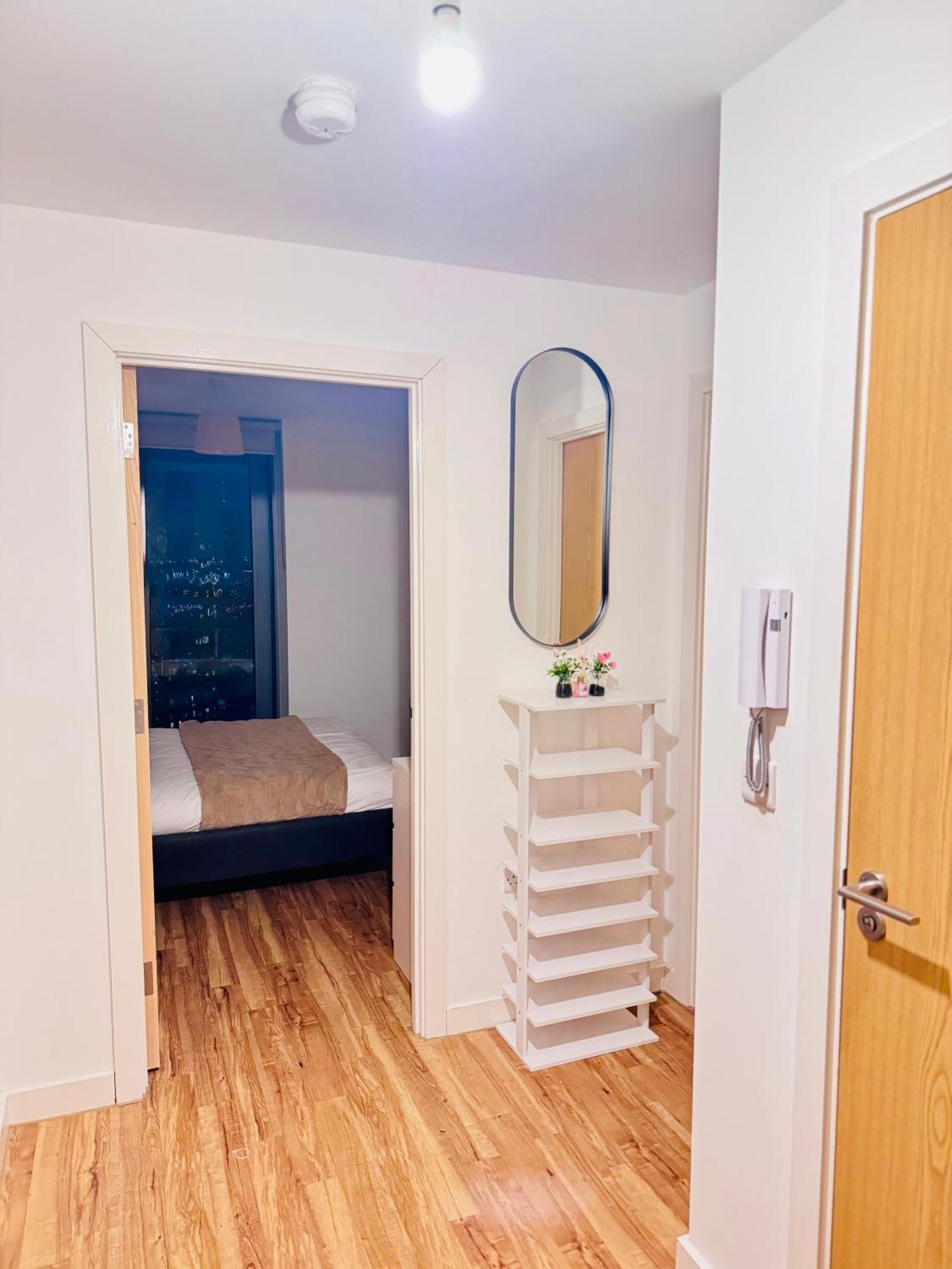 Luxury Media Salford Apartment