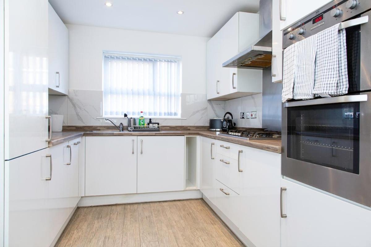 Apartment Bright & Luxurious With Garden *