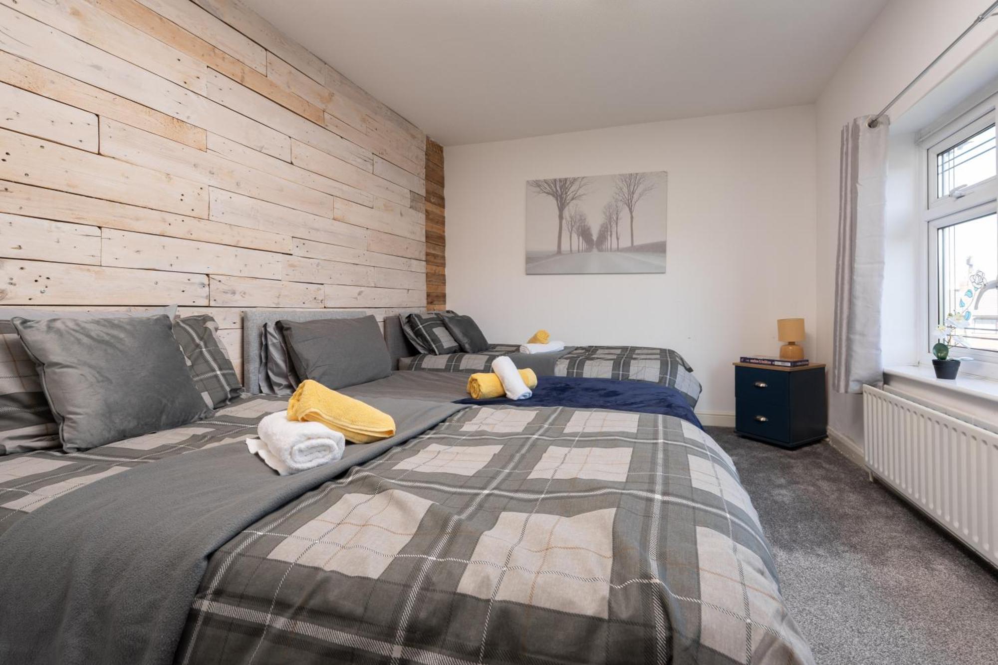 Holiday home Long 3br House With Parking Manchester