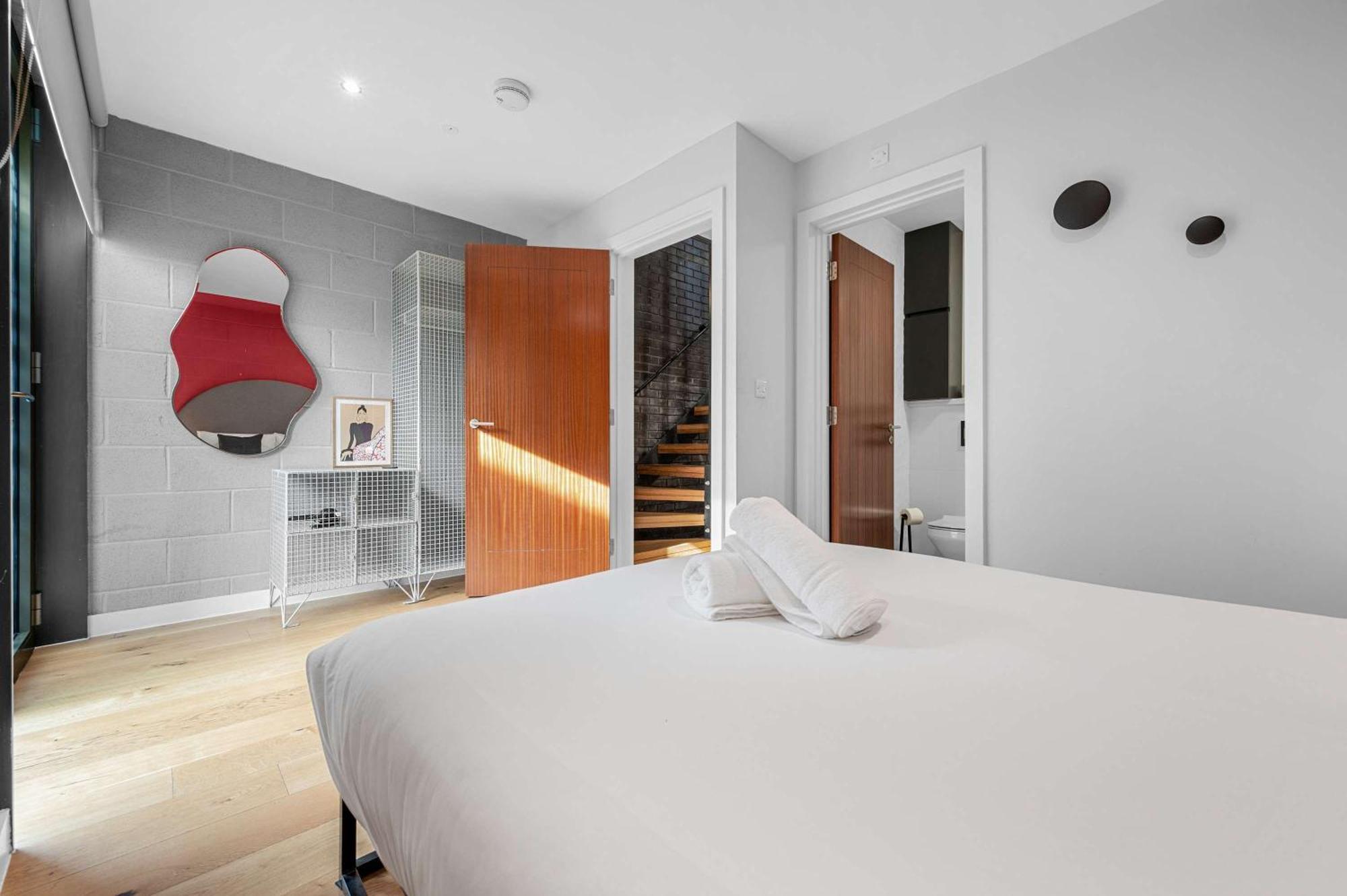Free Parking - Roof Terrace - Luxury Townhouse Manchester