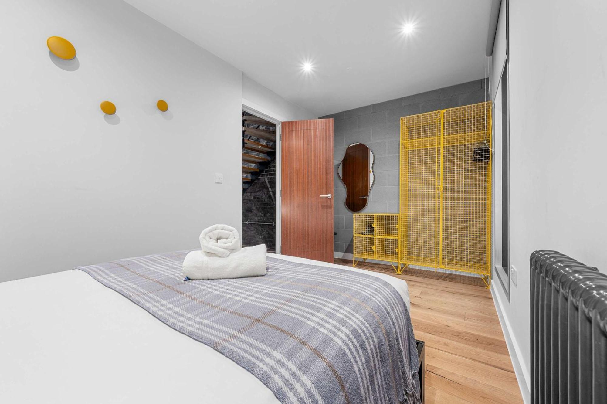 Free Parking - Roof Terrace - Luxury Townhouse * Manchester