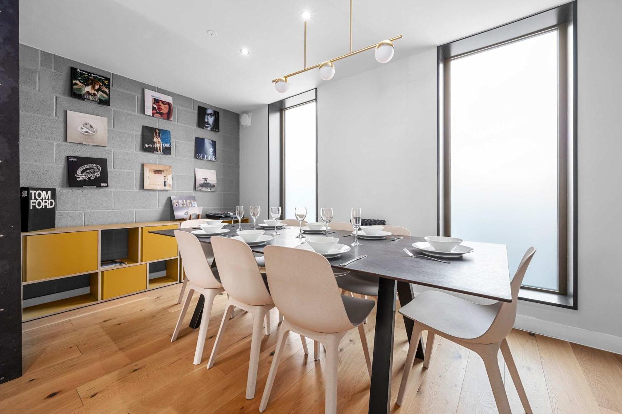 Holiday home Free Parking - Roof Terrace - Luxury Townhouse *