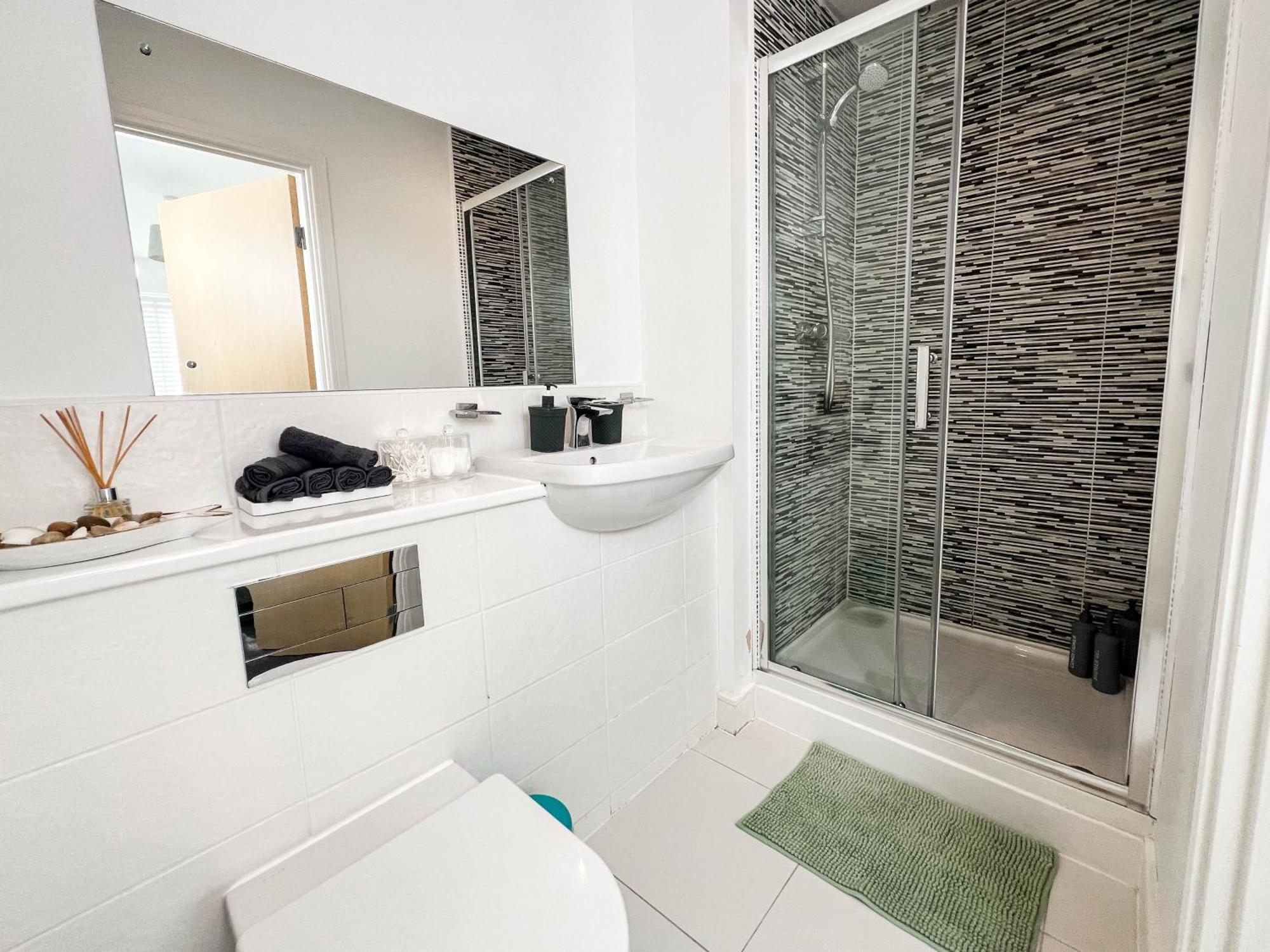Ao Arena Etihad Gem 6 Guests Holiday home Manchester