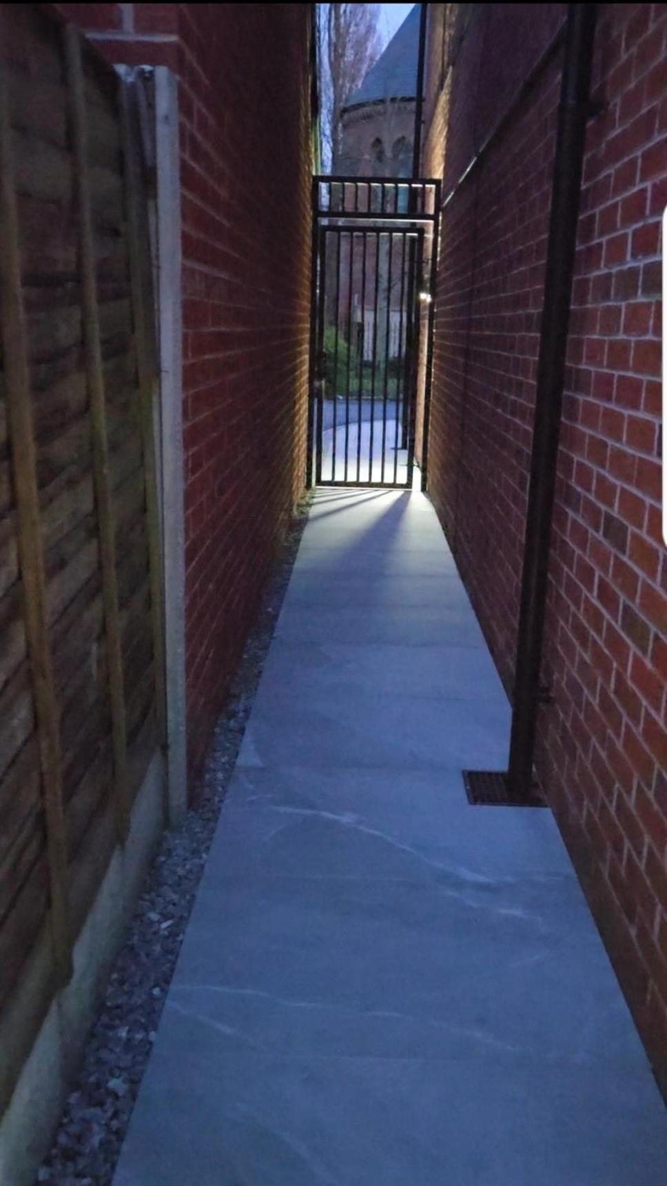 Cosy Self-contained In Salford Guest house Manchester