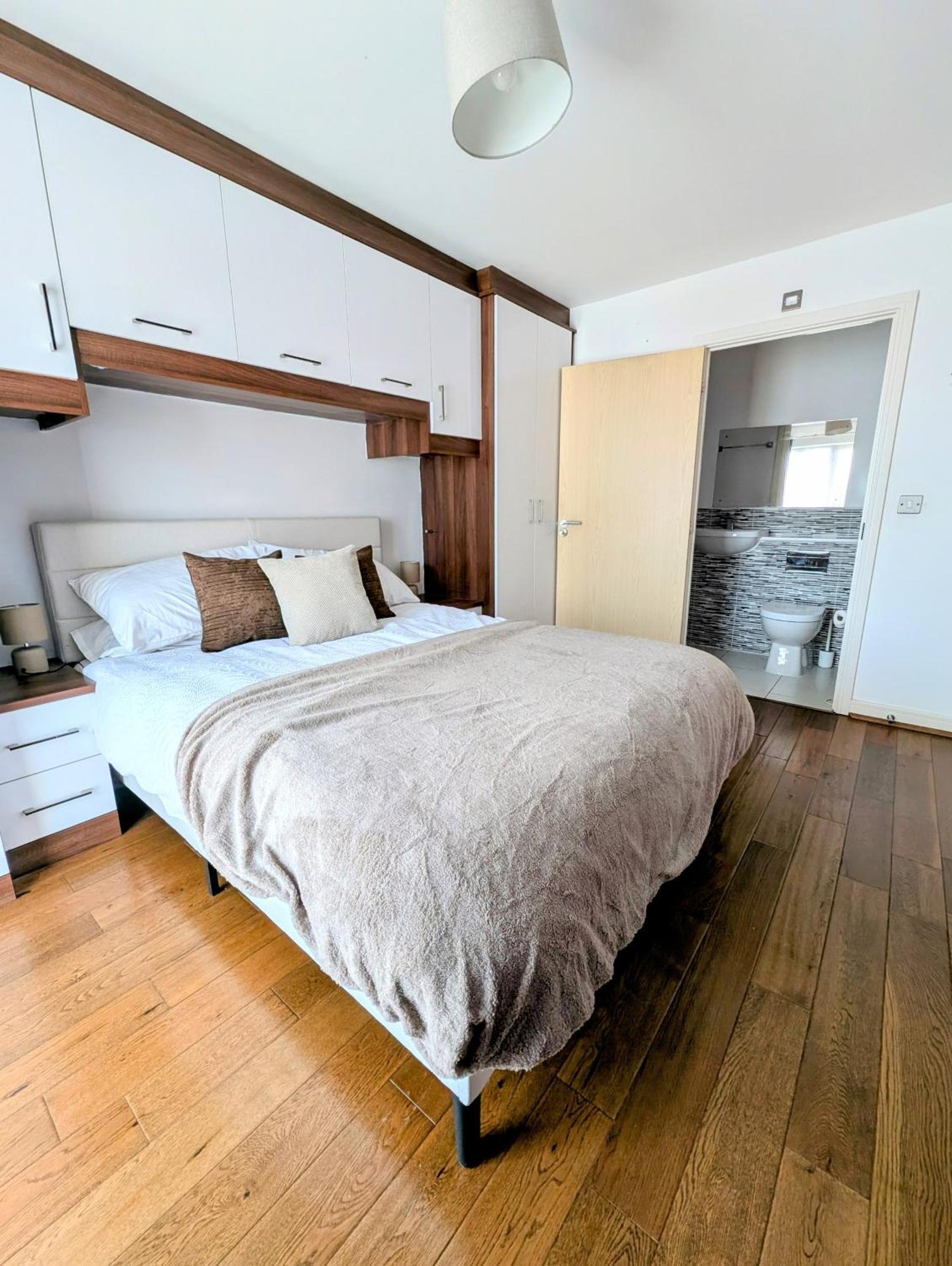 Holiday home Modern Townhouse Near Coop Live Etihad