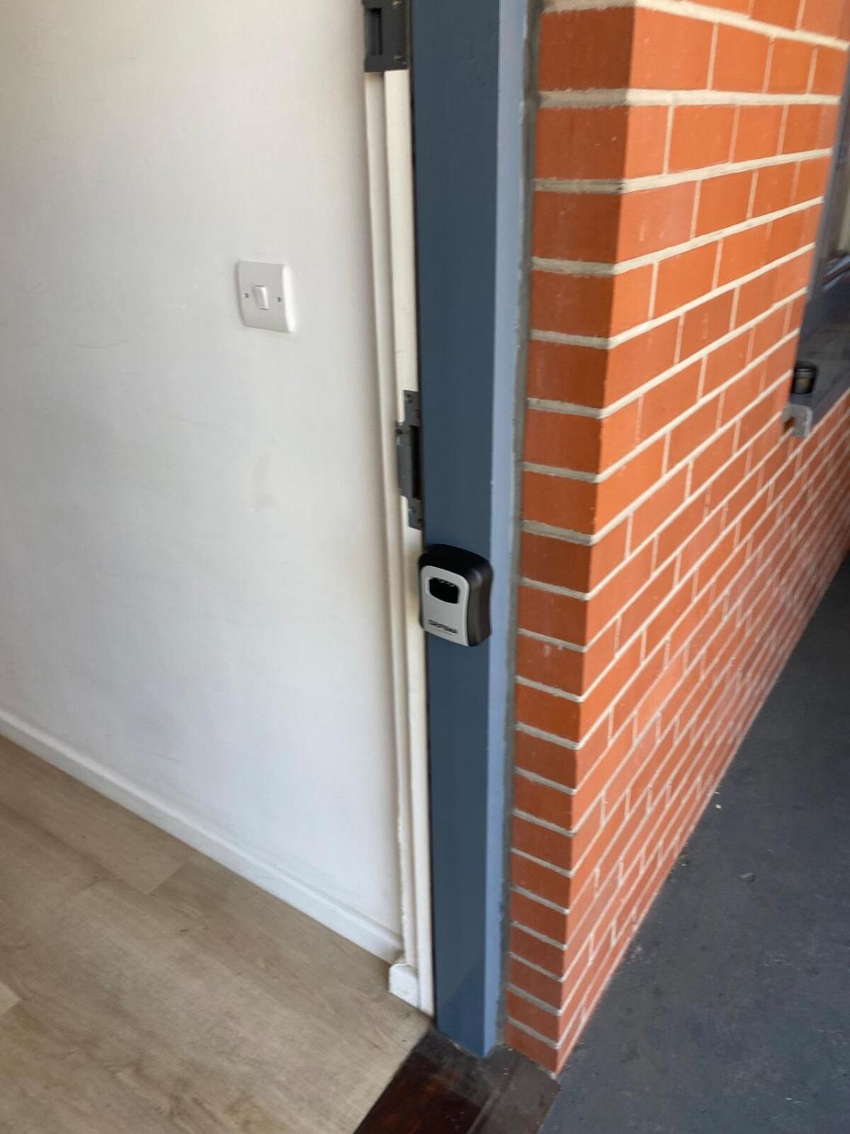 Modern One Bedroom Apartment
