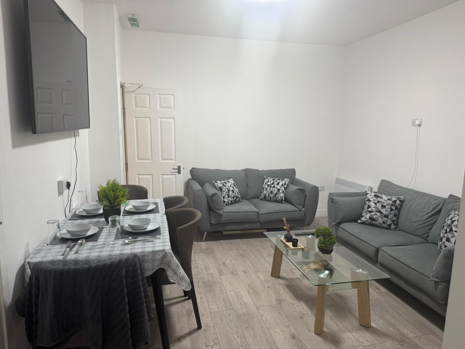 Holiday home Rest Nest Uk House