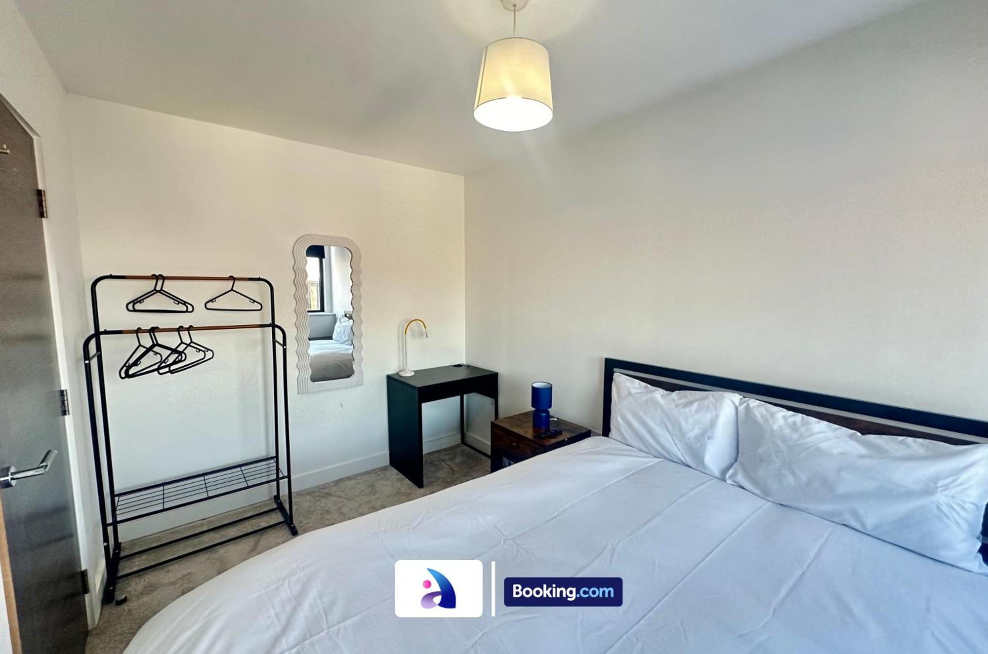 Modern By Avalora Short Lets & Serviced Old Trafford With Free Parking, Mcr Stadium - Ua92 * Manchester